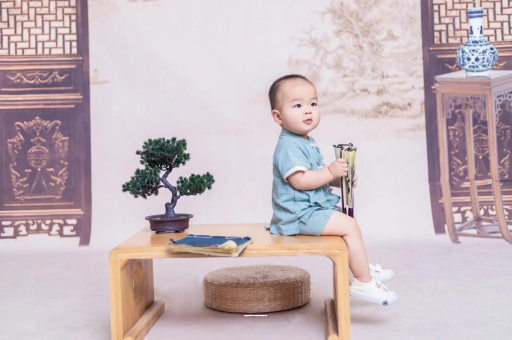 桂阳宝宝几个月翻身才正常